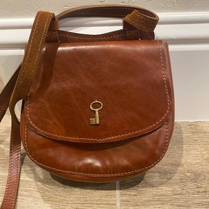 Classic Brown Leather Crossbody Bag with Key Accent